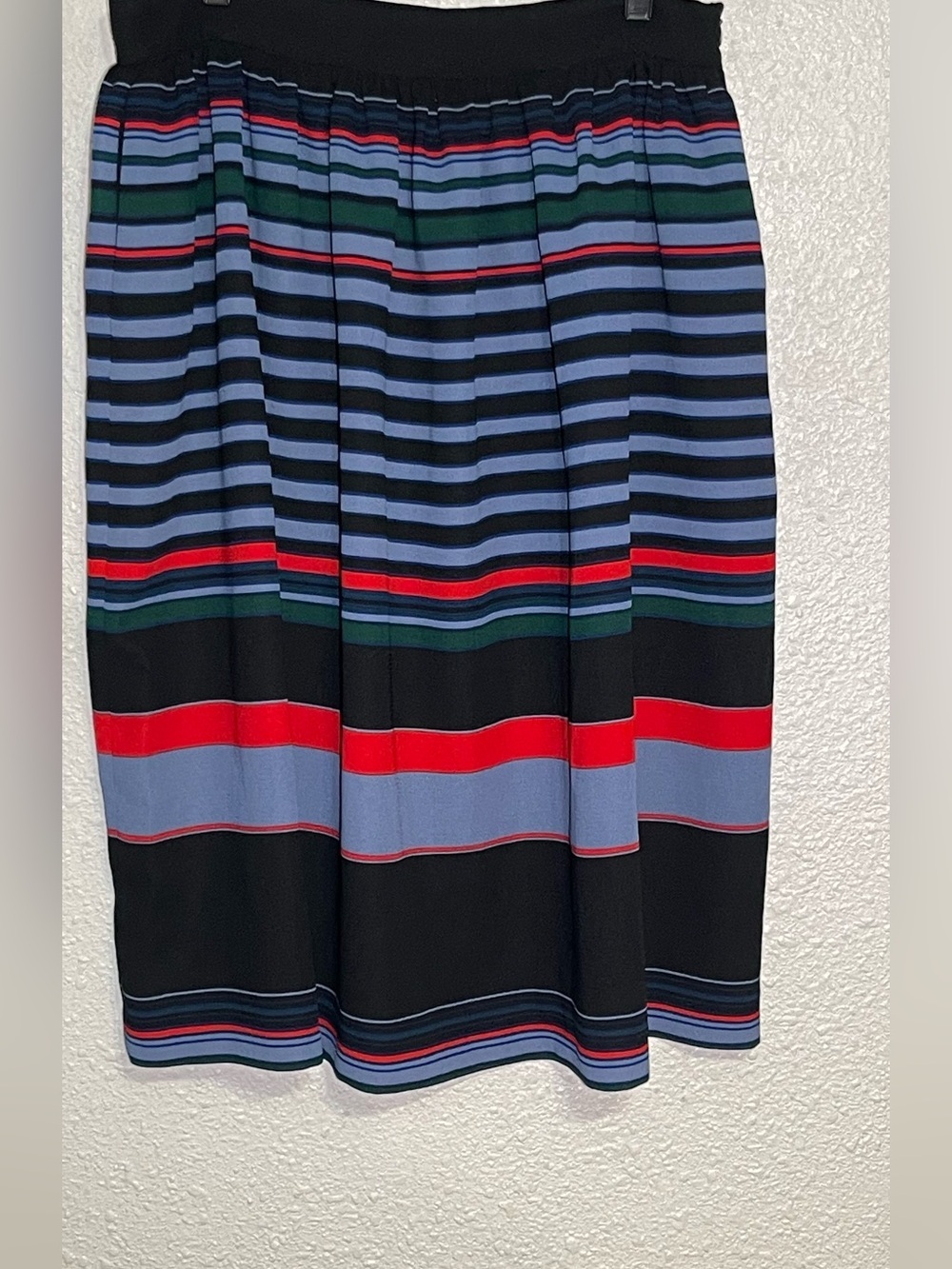 Zara women’s Striped Multi-Color Midi Skirt - Blue, Black & Red flare size large